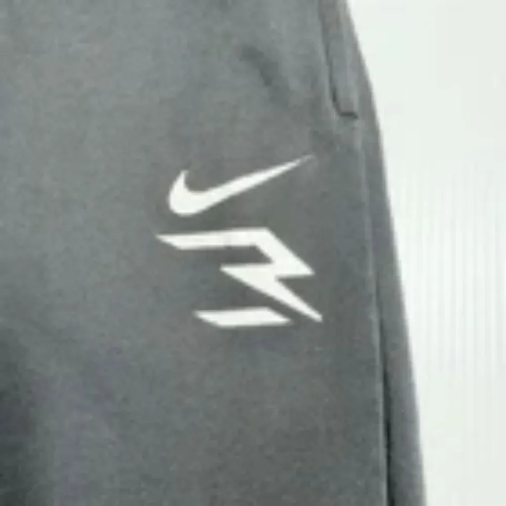 Nike 3 Brand Fleece Joggers Black Sweatpants Youth Boys Large 12/13 yrs